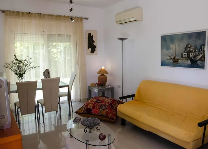 Goji Vegan 3* Ialisos