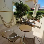 Goji Vegan Aparthotel 3*